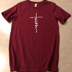 faith burgundy tee Sz S